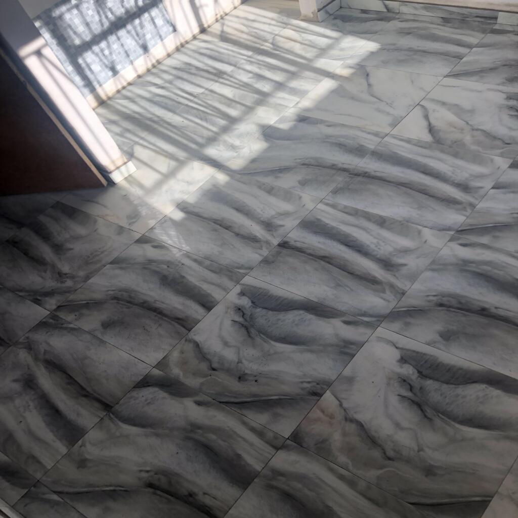 Commercial Lobby Screeding